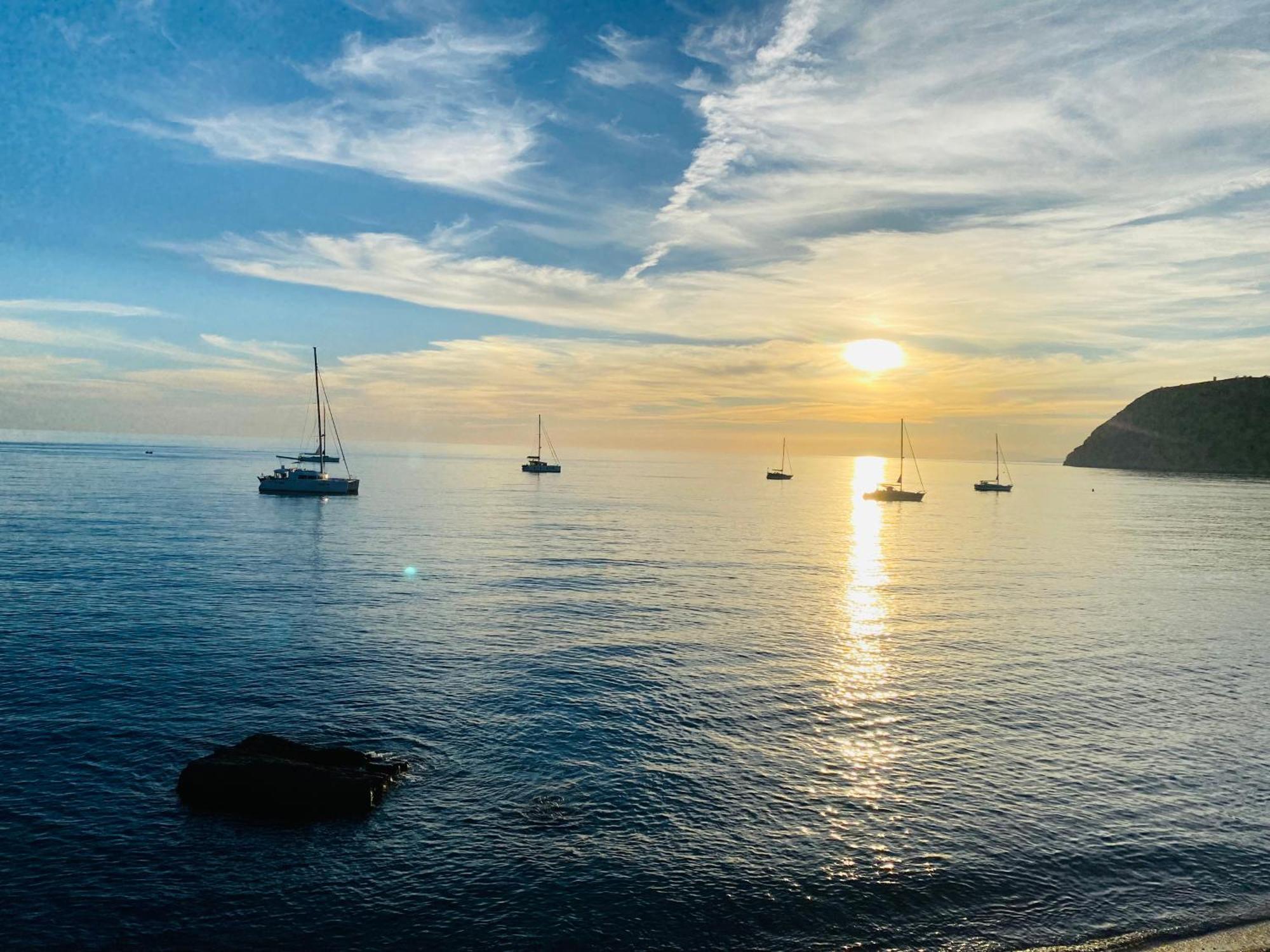 Jardines De Adnania En Marina Del Este Con Vista Al Mar Ada La Herradura  Εξωτερικό φωτογραφία