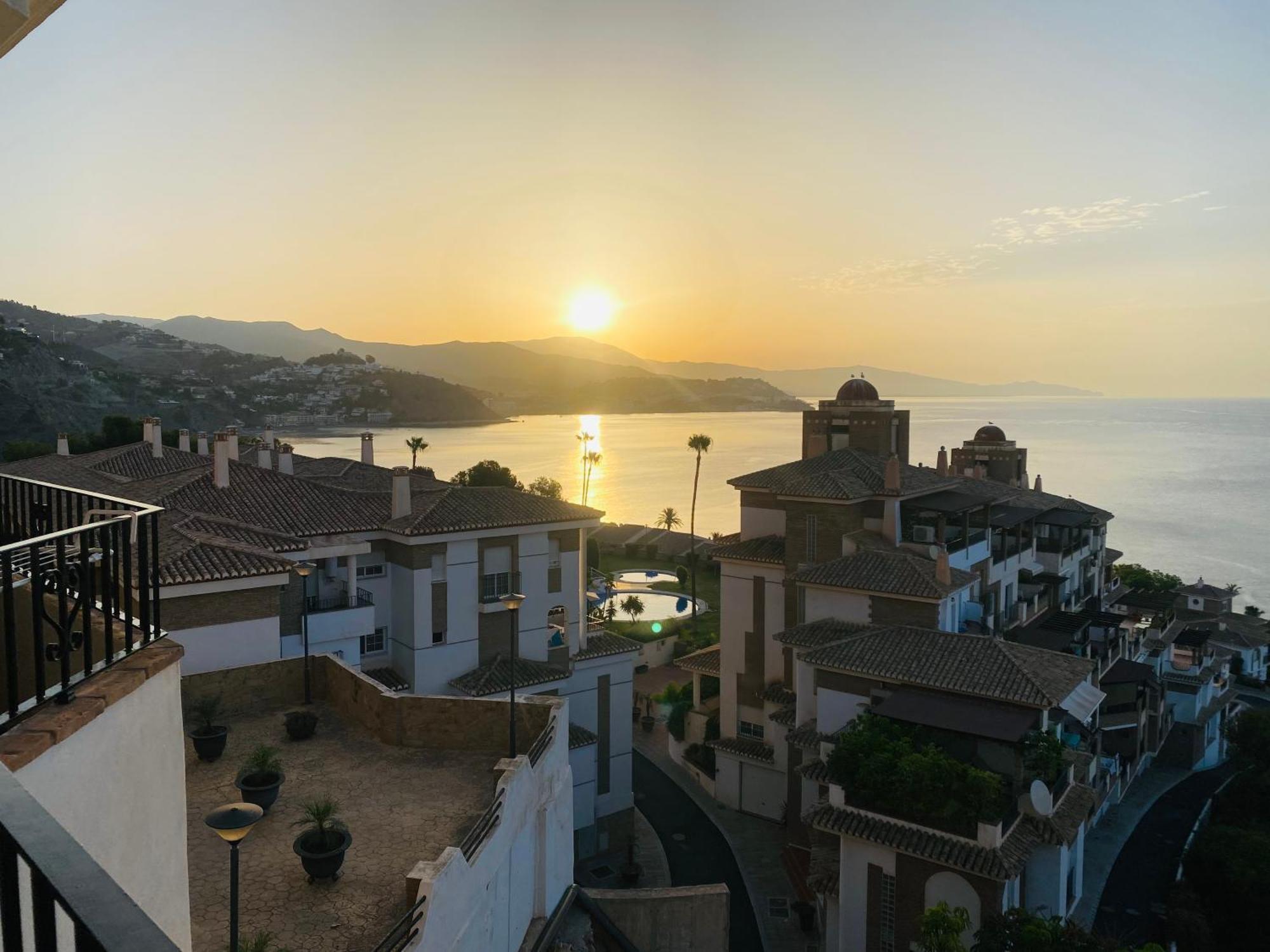 Jardines De Adnania En Marina Del Este Con Vista Al Mar Ada La Herradura  Εξωτερικό φωτογραφία