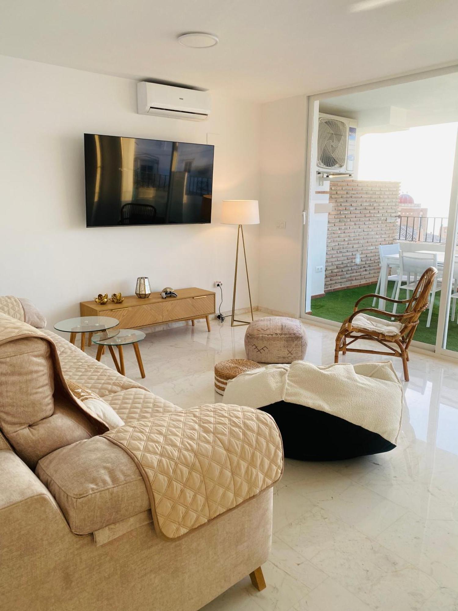 Jardines De Adnania En Marina Del Este Con Vista Al Mar Ada La Herradura  Εξωτερικό φωτογραφία